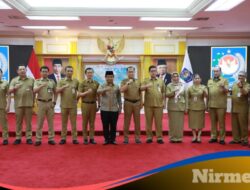 Lantik Eselon III Ditjen Bina Pemdes, Sekjen Kemendagri Tegaskan Pentingnya Perkuat Posyandu