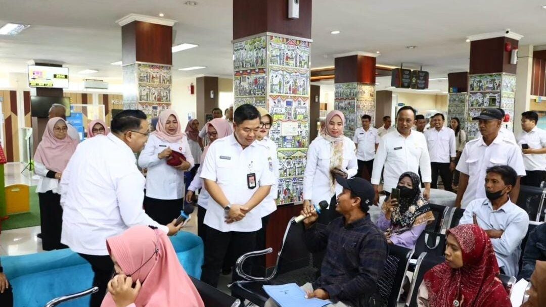 Dirjen Dukcapil Teguh Setyabudi Sebut Inovasi Pelayanan Adminduk Gresik Inspiratif