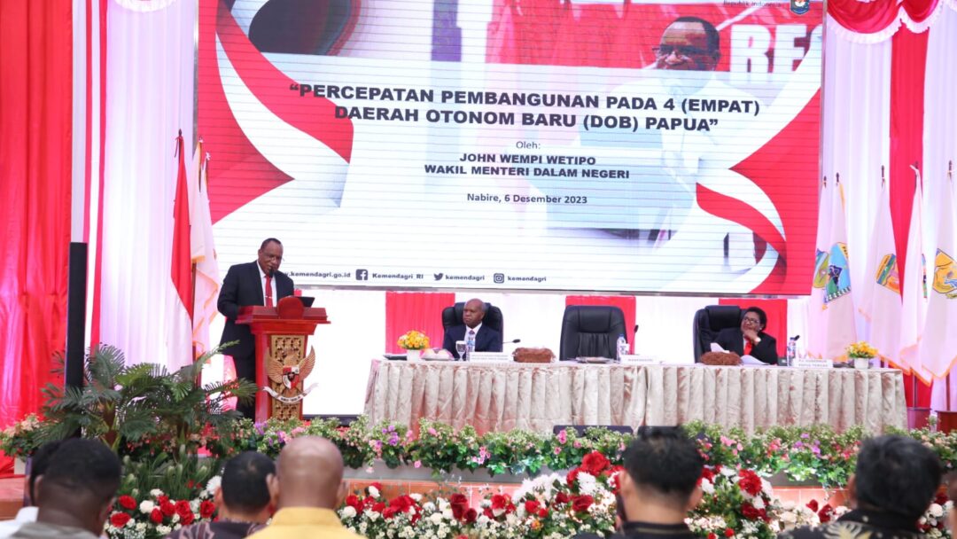 Wamendagri Dorong Pemda di Tanah Papua Pahami Kebijakan Kewenangan Khusus