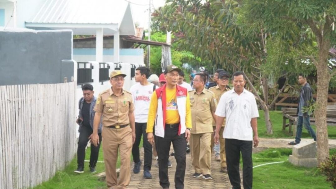 Bangkitkan Ekonomi, Pj Gubernur Sulbar, Prof Zudan Ajak Masyarakat Berwisata ke Pulau Karampuang