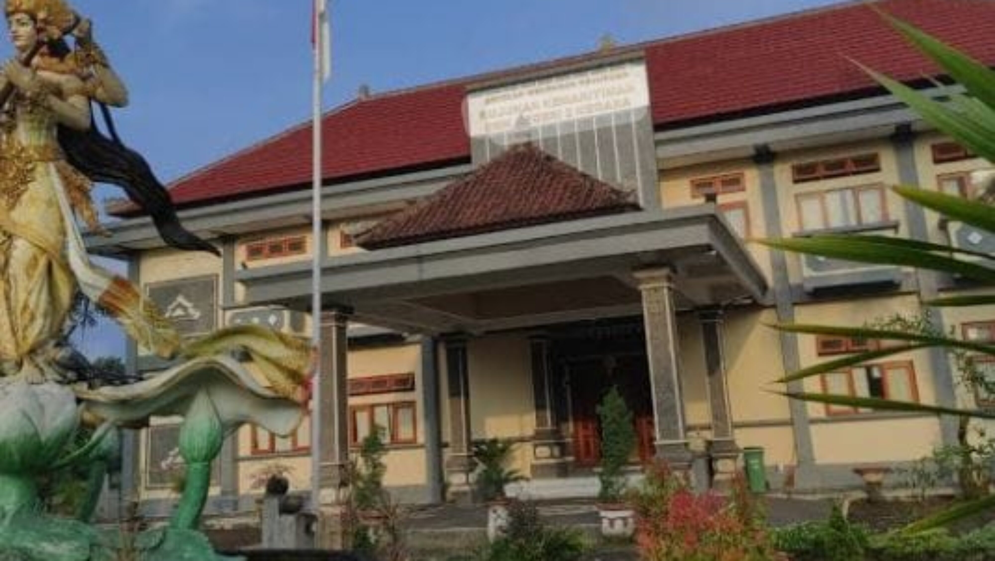 Proyek Gedung RKB SMK Negeri 2 Negara Mangkrak