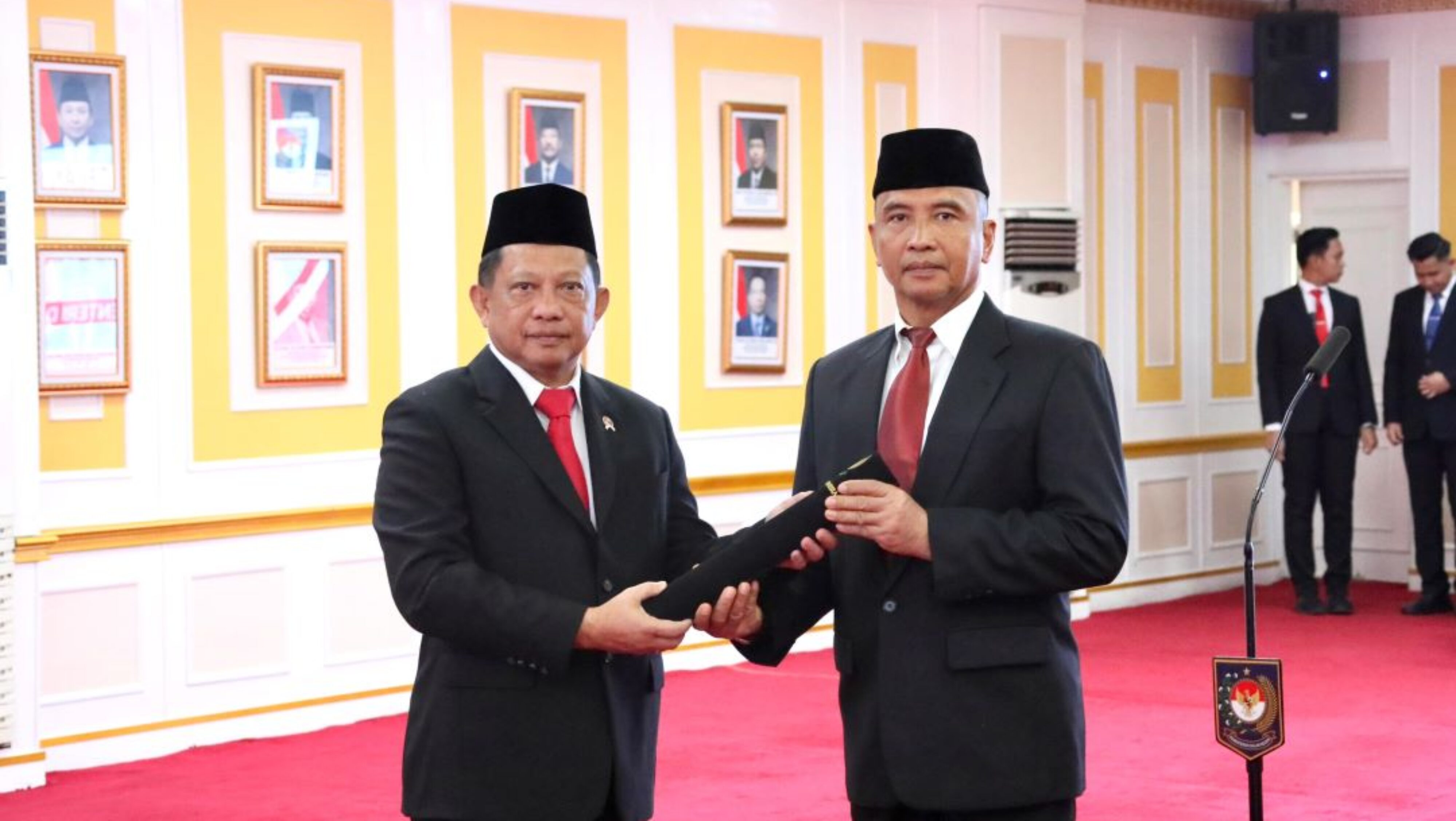 Mendagri Lantik Deputi Bidang Pengelolaan Potensi Kawasan Perbatasan BNPP, Tekankan 3 Fokus Penting