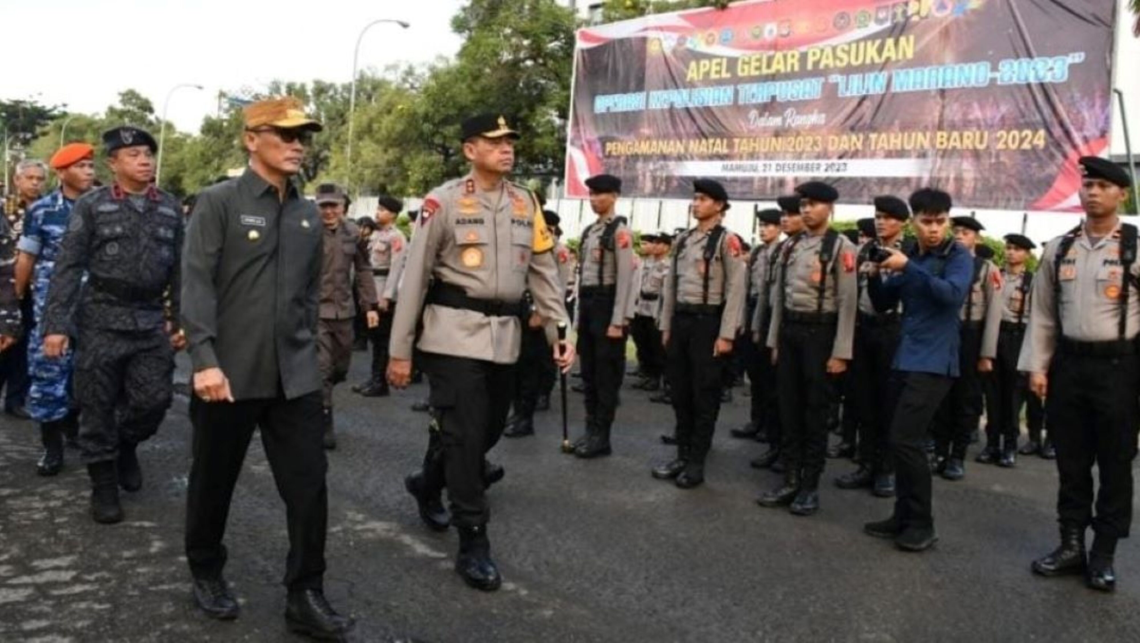 Pj Gubernur Sulbar Zudan Ajak Masyarakat Doa Bersama dan Tidak Menyalakan Petasan dan Kembang Api di Malam Tahun Baru