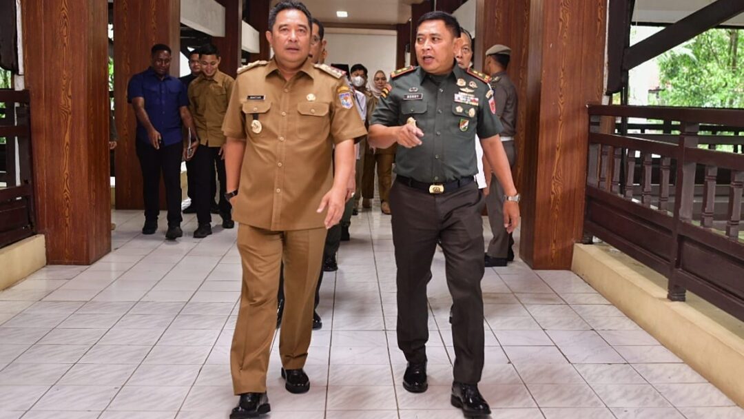 Silaturahmi Dengan Forkopimda, Pj Gubernur Sulsel – Pangdam XIV Hasanuddin Perkuat Sinergitas