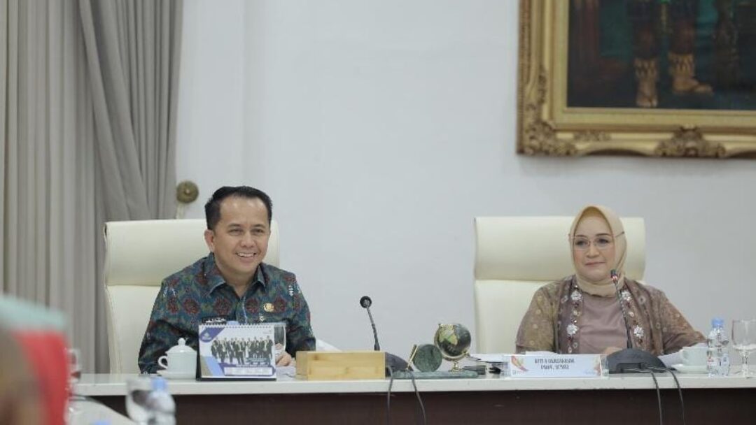 Pj Gubernur Sumsel Pimpin Rapat Pemantapan Persiapan RAKERDA Dekranasda Sumsel