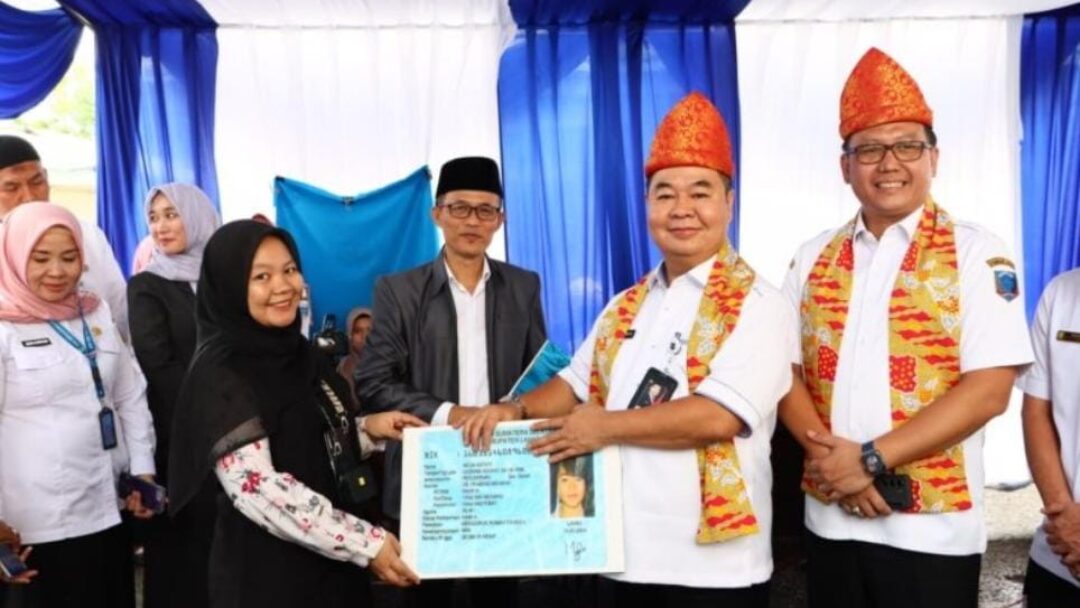 Kunker ke Lahat, Dirjen Dukcapil Jelaskan Pentingnya Dokumen Kependudukan dari KTP Hingga IKD