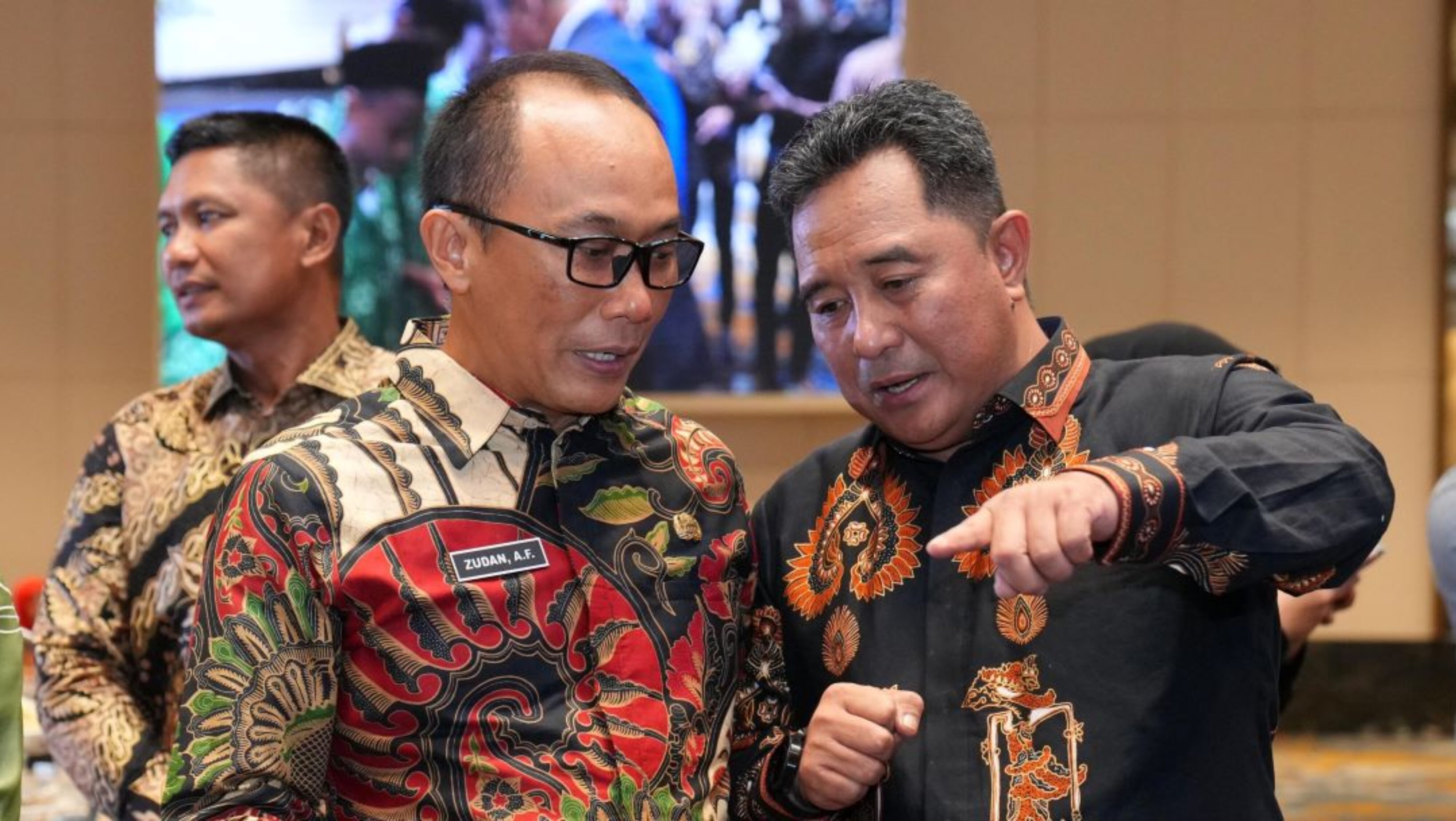 Forkopimda Dari Tiga Provinsi Berkumpul Pada Malam Pisah Sambut Pangdam XIV Hasanuddin