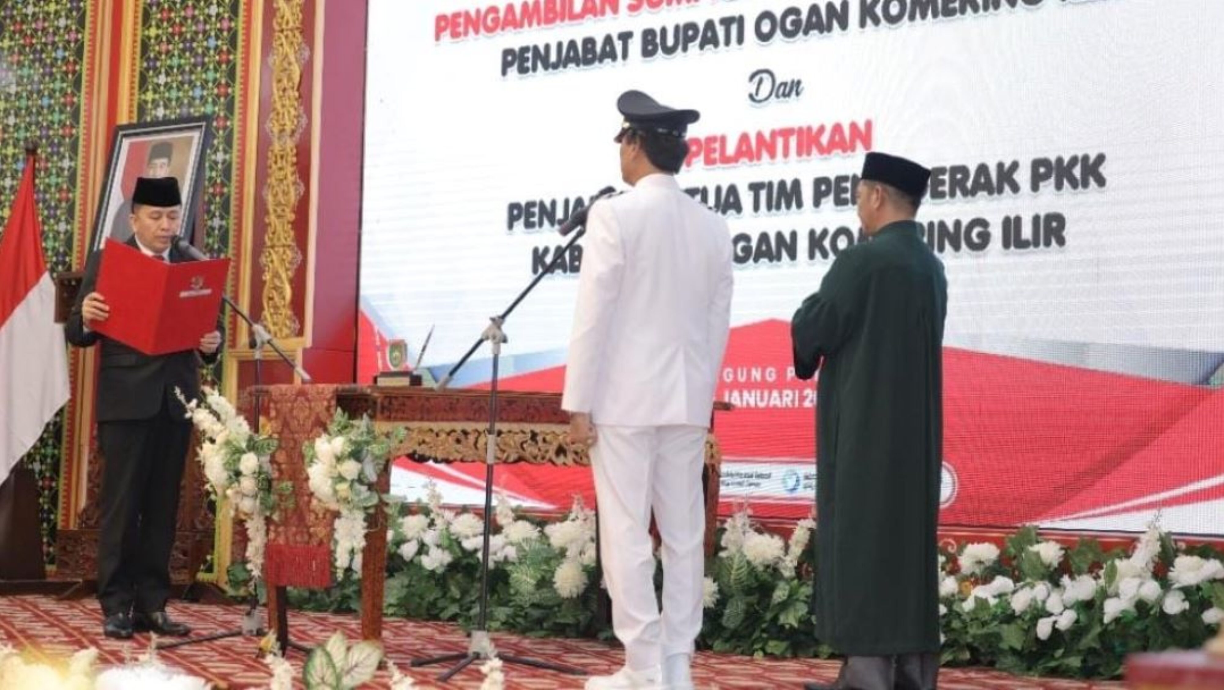 Pj Gubernur Sumatera Selatan Fatoni Lantik Pj Bupati OKI, Harapkan Untuk Serius Tangani Inflasi, Kemiskinan Ekstrim dan Karhutla