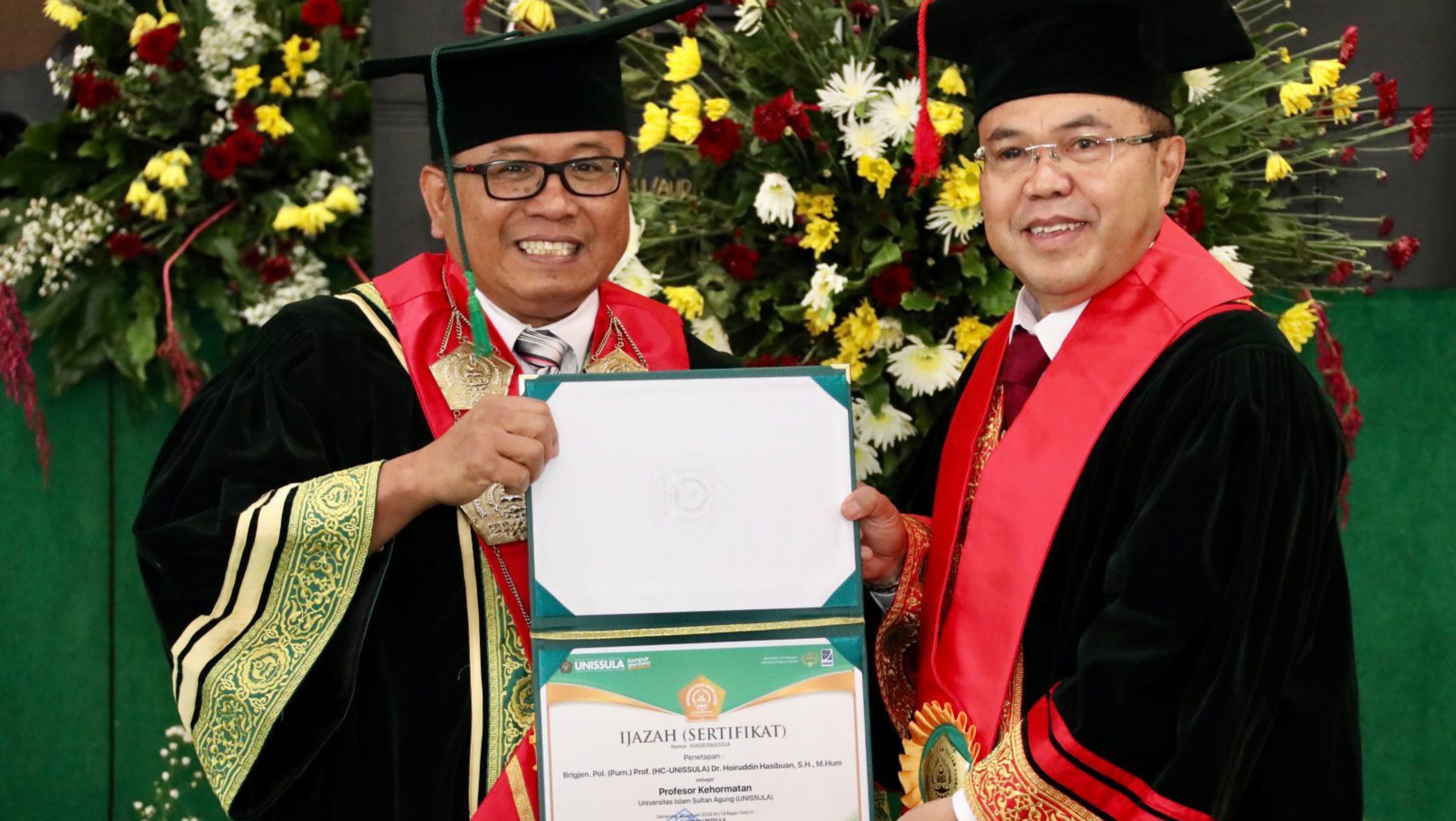 Stafsus Mendagri Hoiruddin Hasibuan Dikukuhkan Jadi Guru Besar Bidang Ilmu Hukum