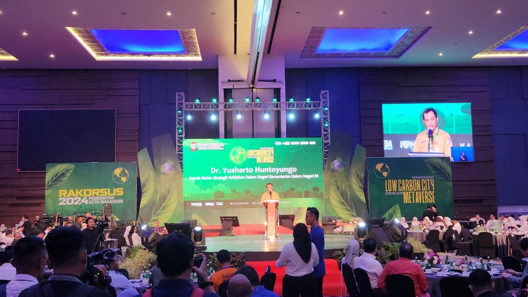 Kepala BSKDN Dukung Pemkot Makassar Tangani Sampah Dengan Penerapan Low Carbon City