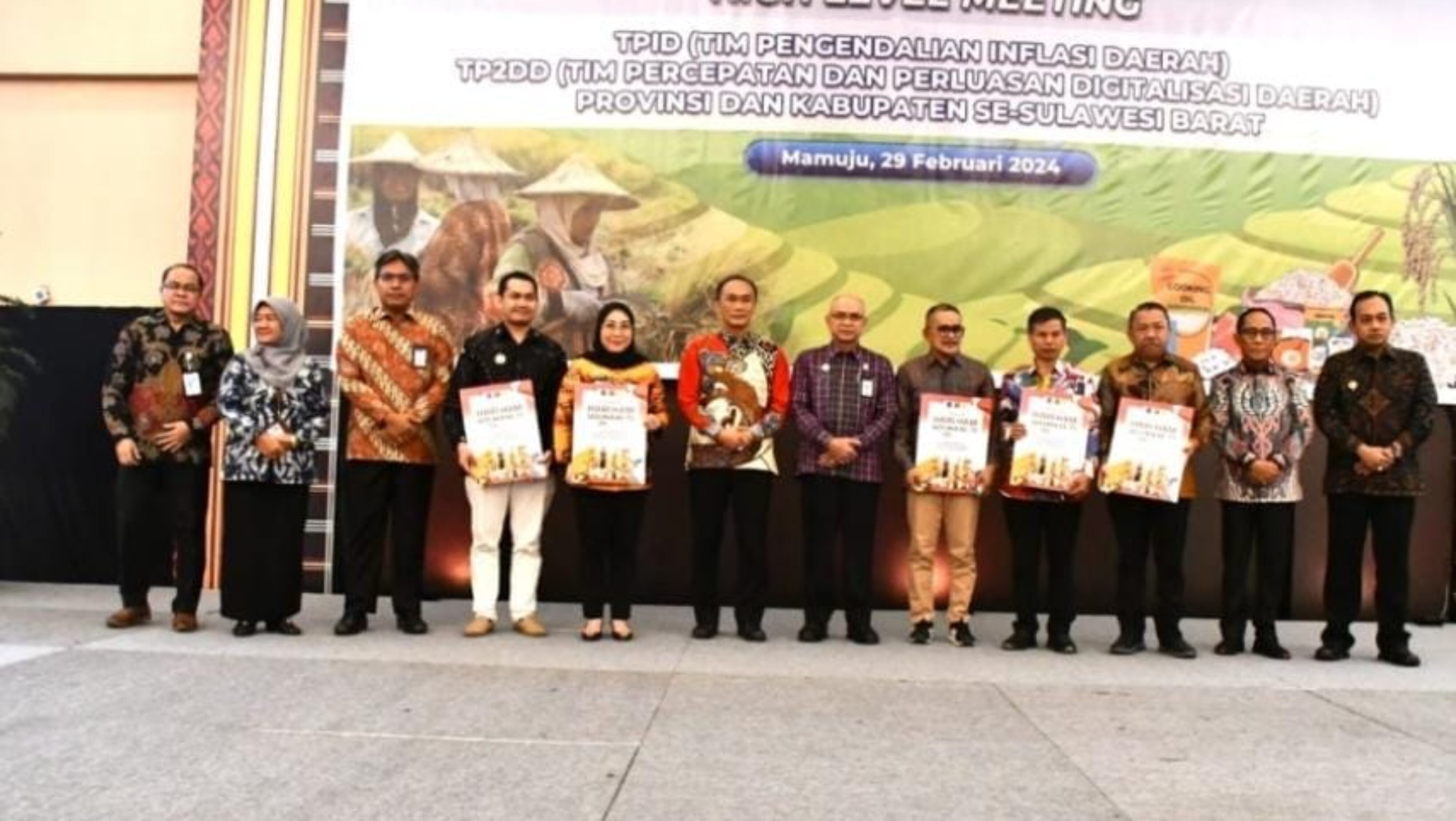 Jelang Ramadan, Pj Gubernur Sulbar, Prof Zudan Rakor Dengan Para Bupati Untuk Kendalikan Inflasi