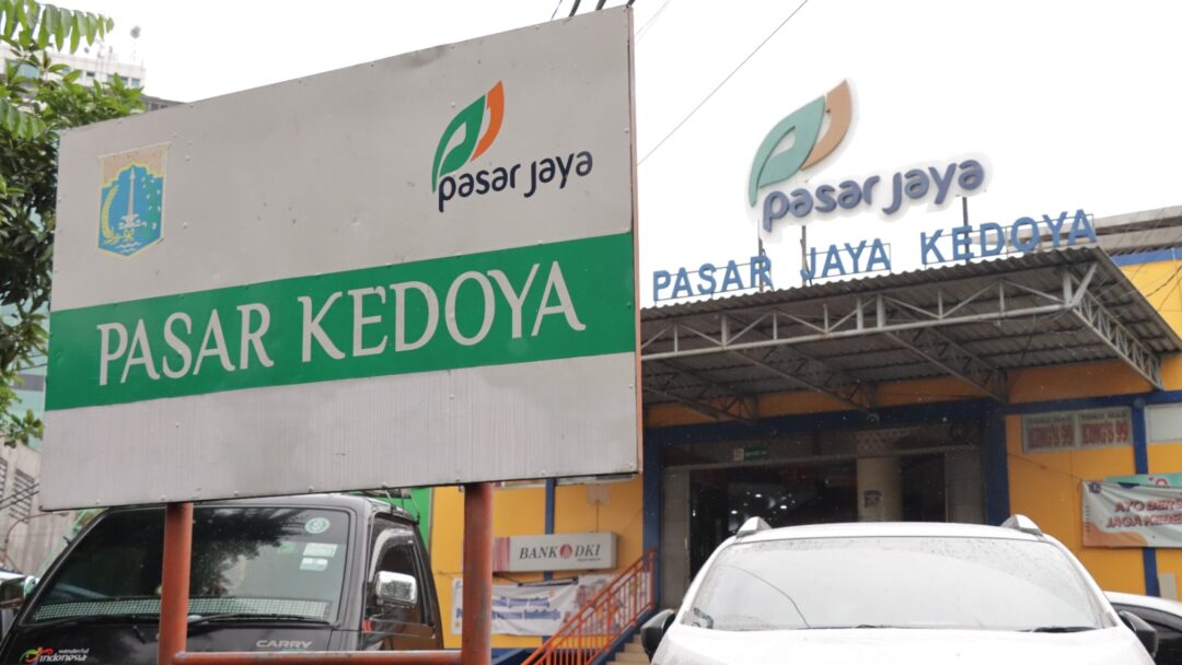Pasar Kedoya, Jakarta Barat: Harga Beras Turun