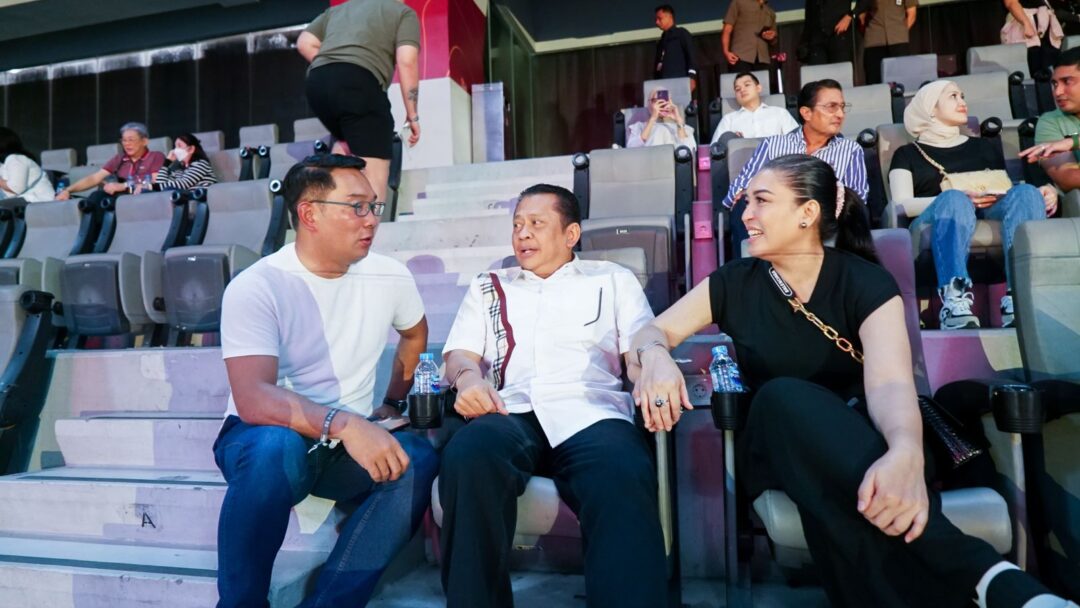 Nonton Konser Musik Bersama Fadel Muhammad dan Ridwan Kamil, Ketua MPR RI Bamsoet Apresiasi Penampilan Ed Sheeran di Jakarta