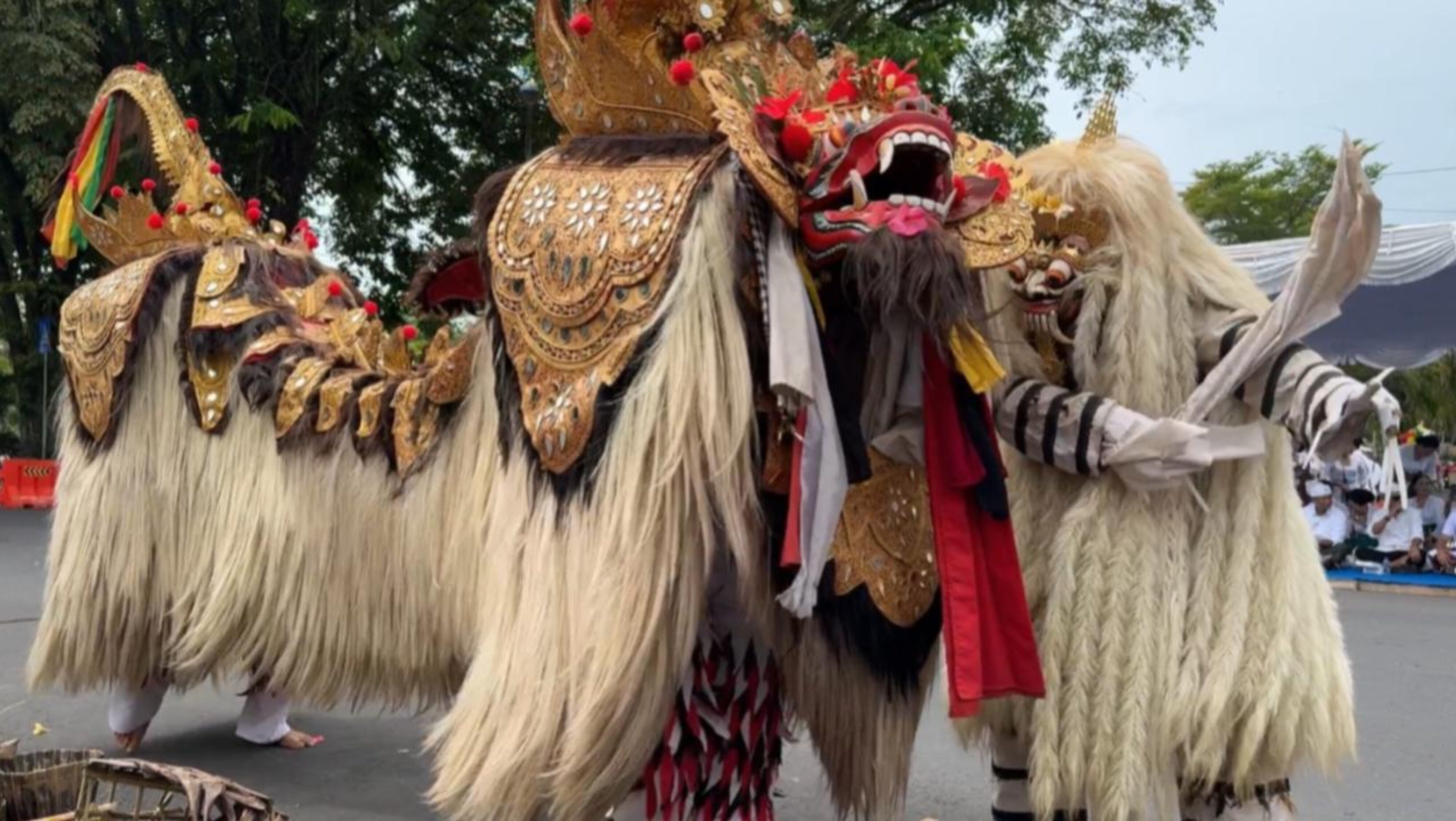Tawur Kesanga di Jembrana Hadirkan Barong dan Rangda 