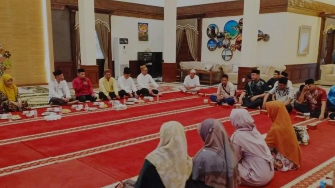 Bukber Keluarga Pj. Gubernur, Tingkatkan Ketakwaan di Bulan Ramadan