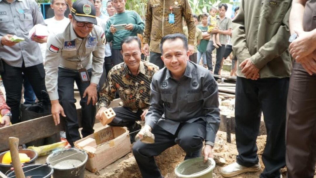 Pj Gubernur Sumsel Bantu Bangun Rumah Layak Huni di Prabumulih