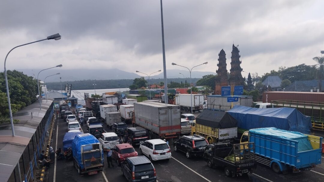 Cuaca Ekstrem, Syahbandar Gilimanuk Terbitkan SE untuk Kapal Penyeberangan