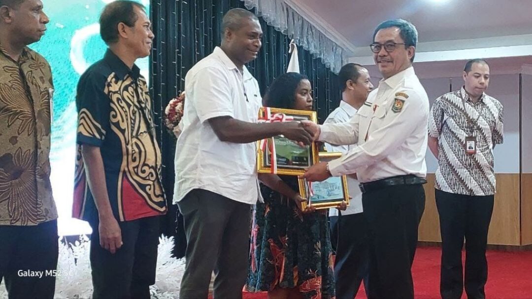 Tinjau Perkembangan Inovasi di Papua Barat, Kepala BSKDN Tekankan Pemanfaatan Hasil Riset