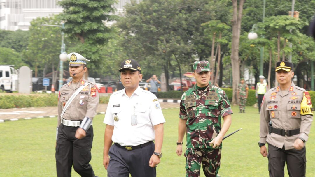 Pengamanan Idul Fitri Tahun 2024, 300 Personel Gabungan Di Jakarta Barat Diterjunkan Dalam Apel Gelar Pasukan