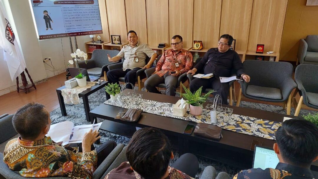 Himpun Isu Strategis Pilkada Serentak 2024, BSKDN Kemendagri Lakukan Audiensi dengan KPUD Jabar