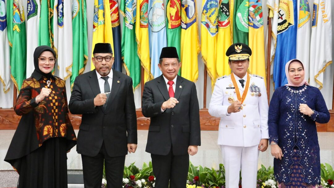 Mendagri Lantik Sadali Ie sebagai Pj. Gubernur Maluku
