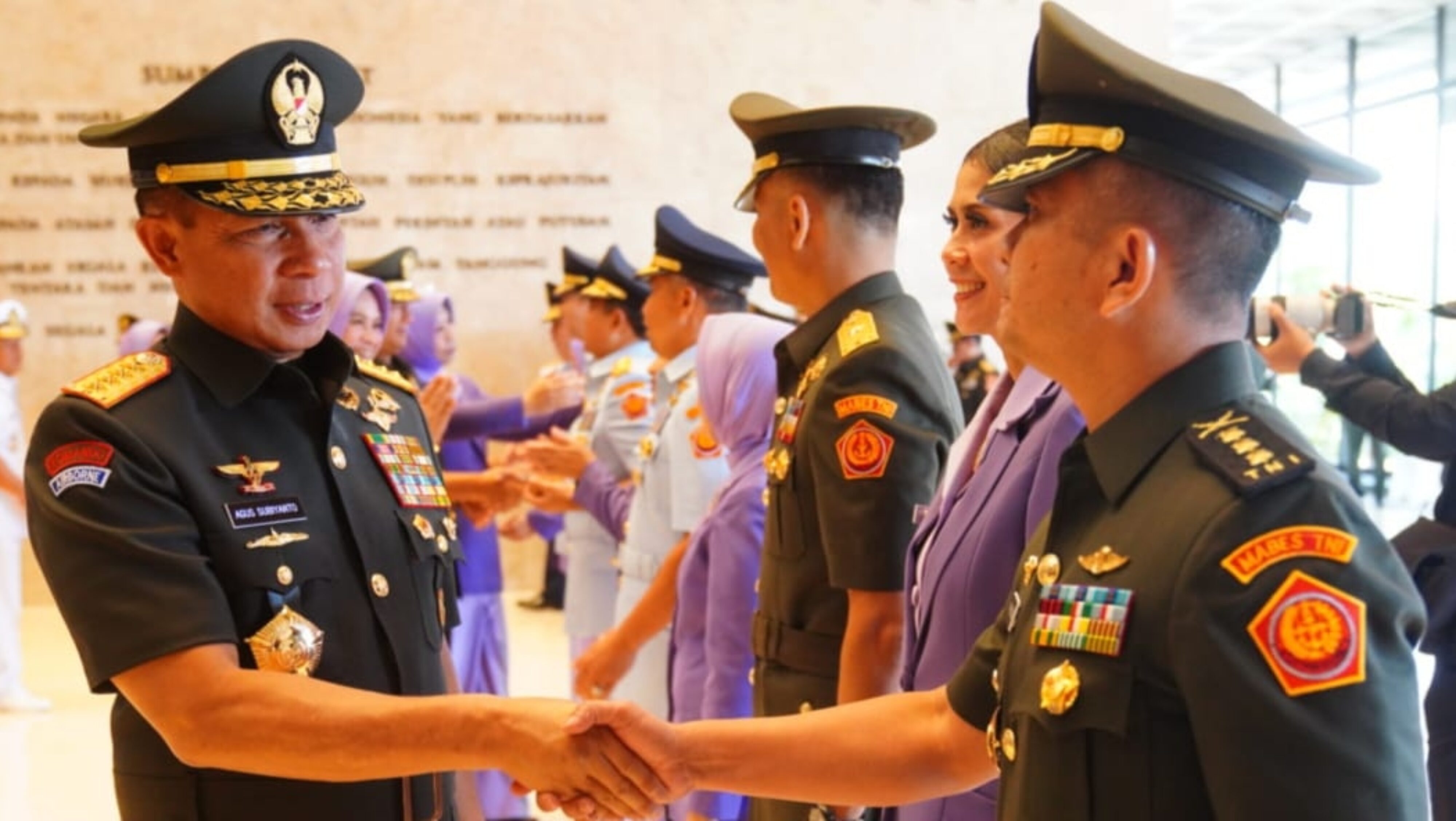 Panglima TNI Pimpin Penyerahan Jabatan Pangkogabwilhan II dan Sertijab 3 Jabatan Strategis Mabes TNI
