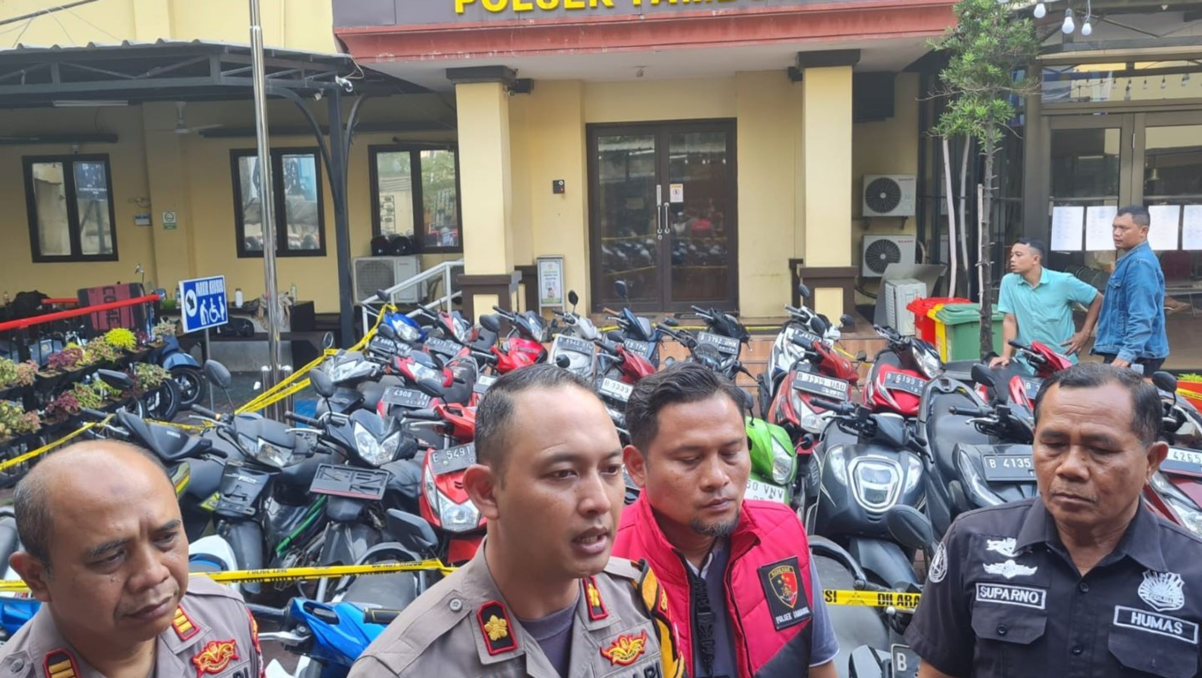Puluhan Sepeda Motor Curian Diamankan, Polsek Tambora Amankan 3 Pelaku Curanmor