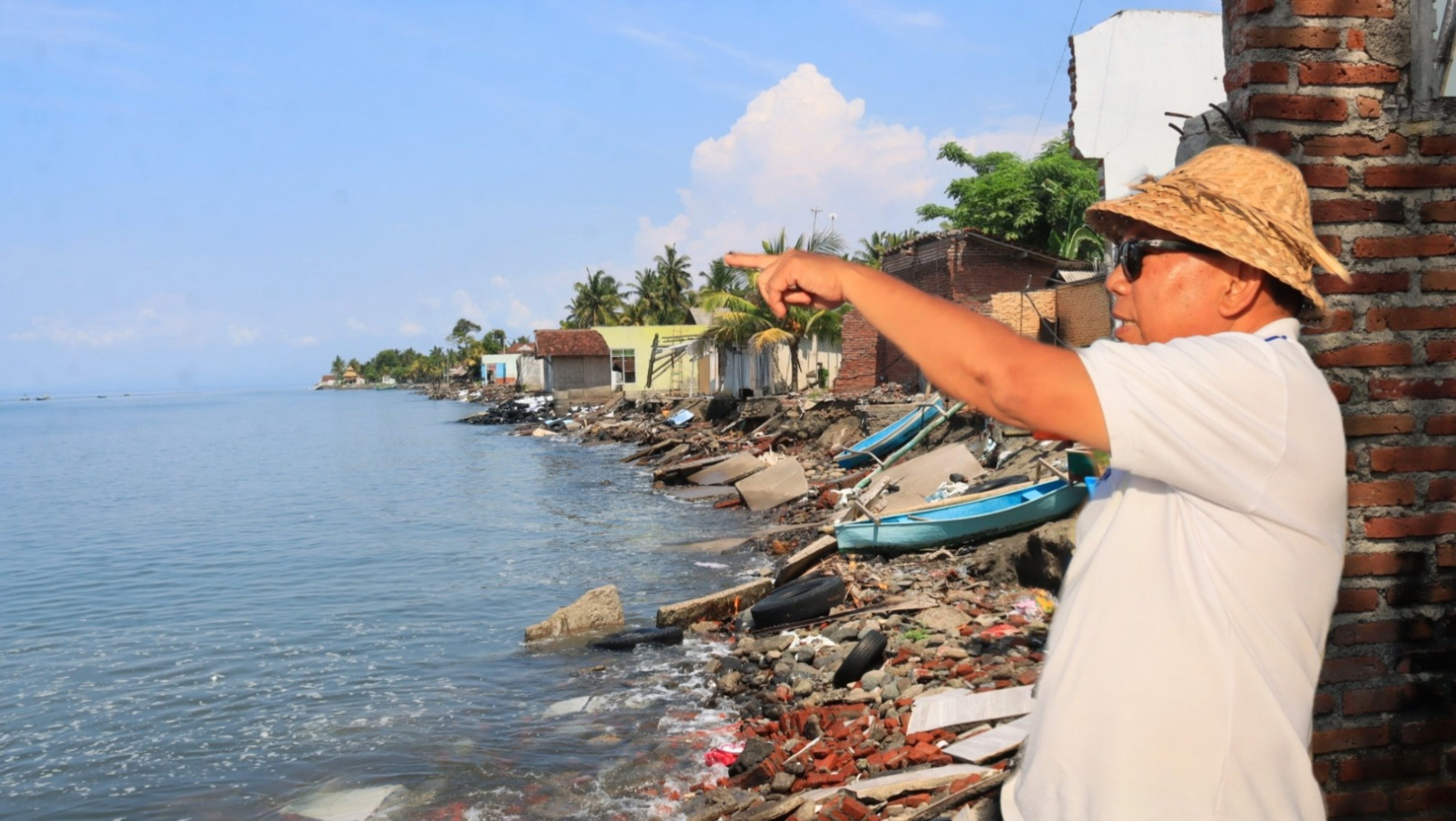 Pembangunan Senderan Pantai Pebuahan Jembrana Dimulai, Bupati Minta Dukungan Penuh Masyarakat