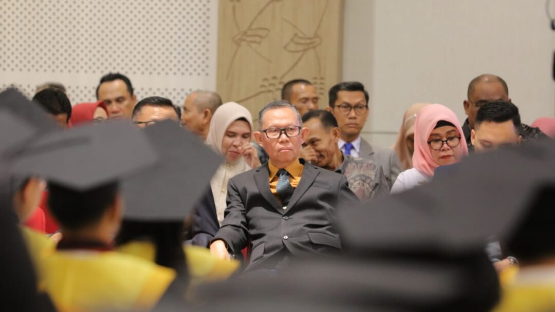 Sekdaprov Fahrizal Hadiri Rapat Senat Luar Biasa, Yudisium Dan Wisuda Sarjana/Pascasarjana UBL