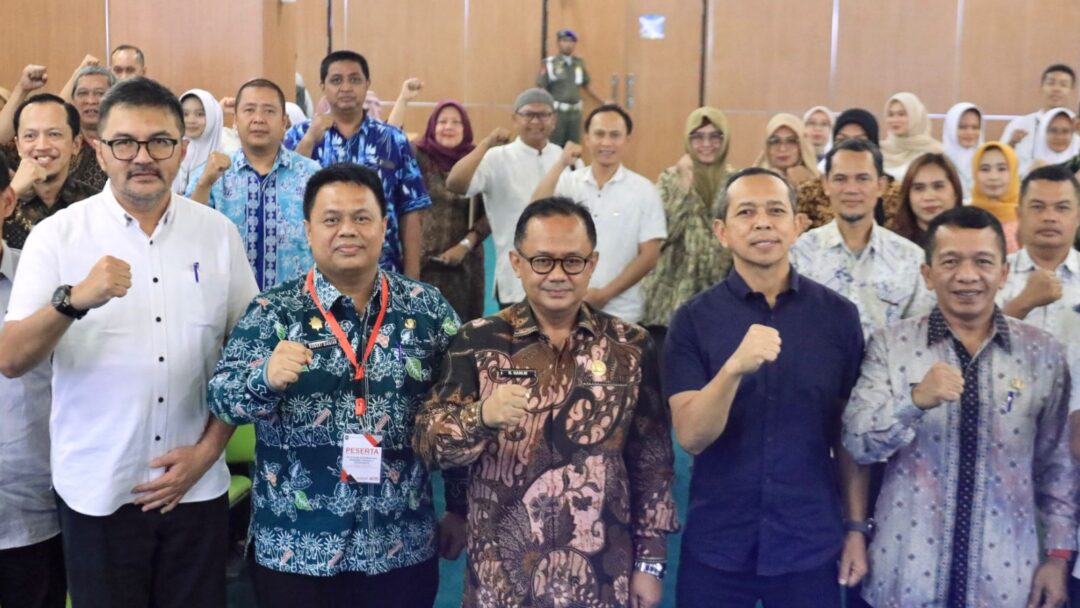 Peluncuran Aplikasi SIMODALINDAG, Pj. Wali Kota Bekasi: “Semoga Dapat Mempermudah Pelayanan Perindustrian dan Perdagangan”