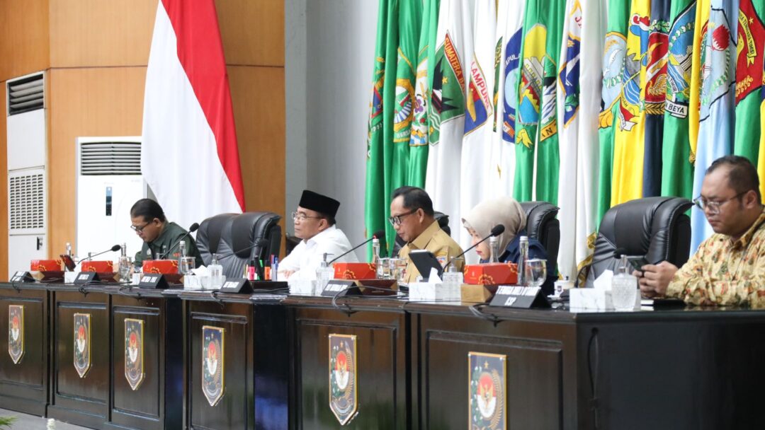 Mendagri Tito Konsisten Jaga Inflasi, Jelaskan Posisi Indonesia Bagus Di Tingkat Global