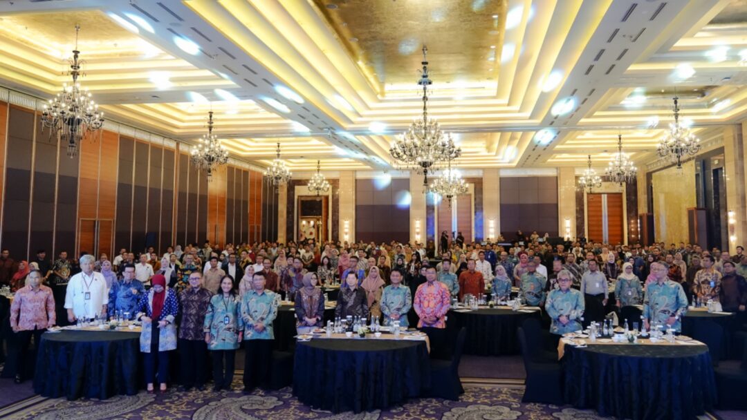 PJ Gub Sulawesi Selatan Prof Zudan Narasumber Talkshow Rakernas BIG Untuk Penguatan Transformasi Informasi Geospasial Yang Holistik, Integratif, Dan Berkelanjutan Di Jakarta