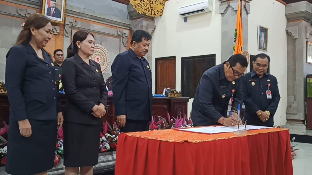 DPRD Tabanan Setujui Penetapan Tiga Ranperda