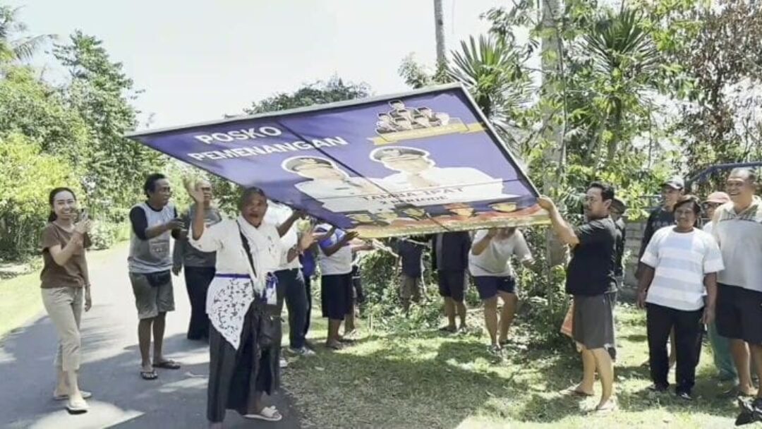 Baliho Tamba – Ipat di Posko Pemenangan Baluk Diturunkan