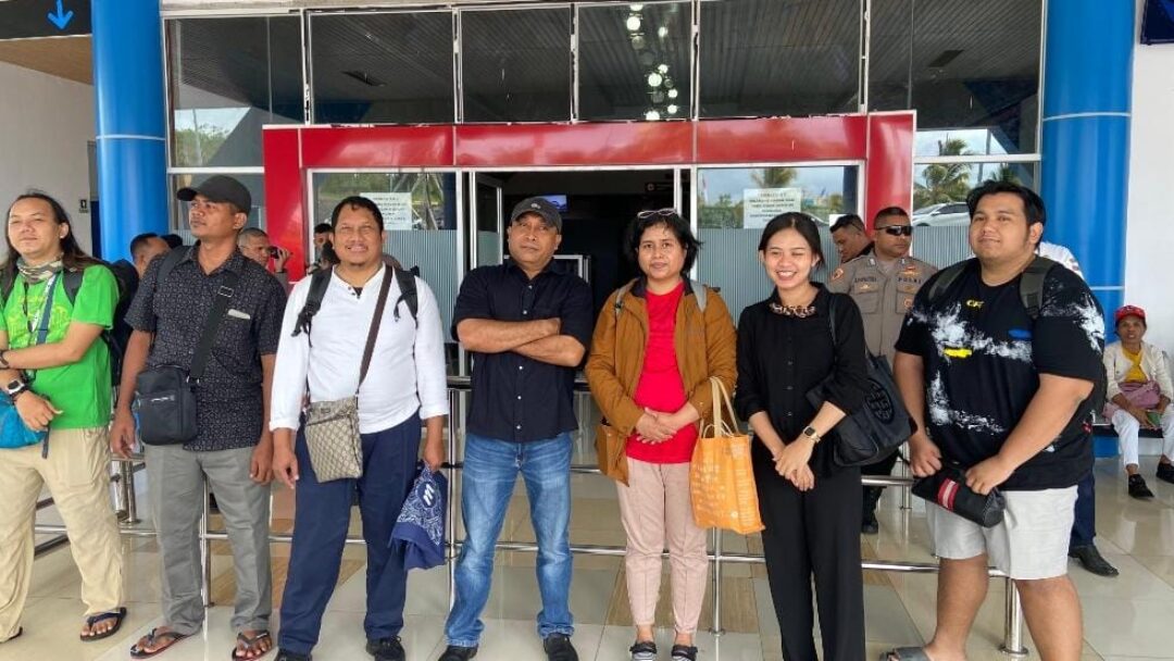 Tim Dukcapil Terbitkan 742 Dokumen Adminduk di 6 Desa Kabupaten Maluku Tenggara