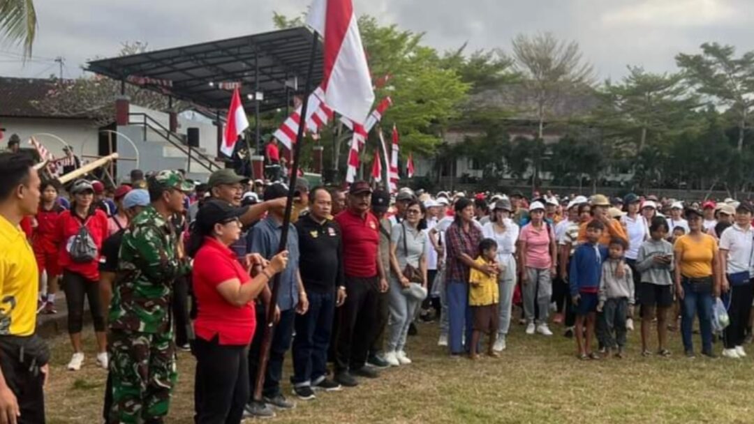 Menyambut HUT RI Ke 79, Ribuan Masyarakat Desa Yehembang Ikut Gerak Jalan Sehat