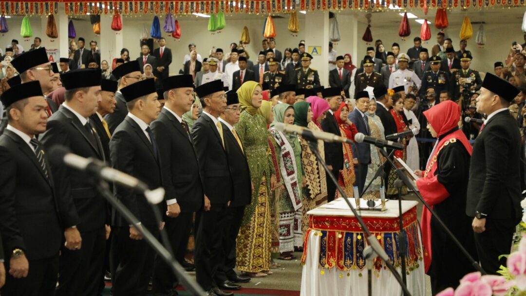 Pj. Gubernur Samsudin Hadiri Pelantikan Anggota DPRD Provinsi Lampung Masa Jabatan 2024-2029