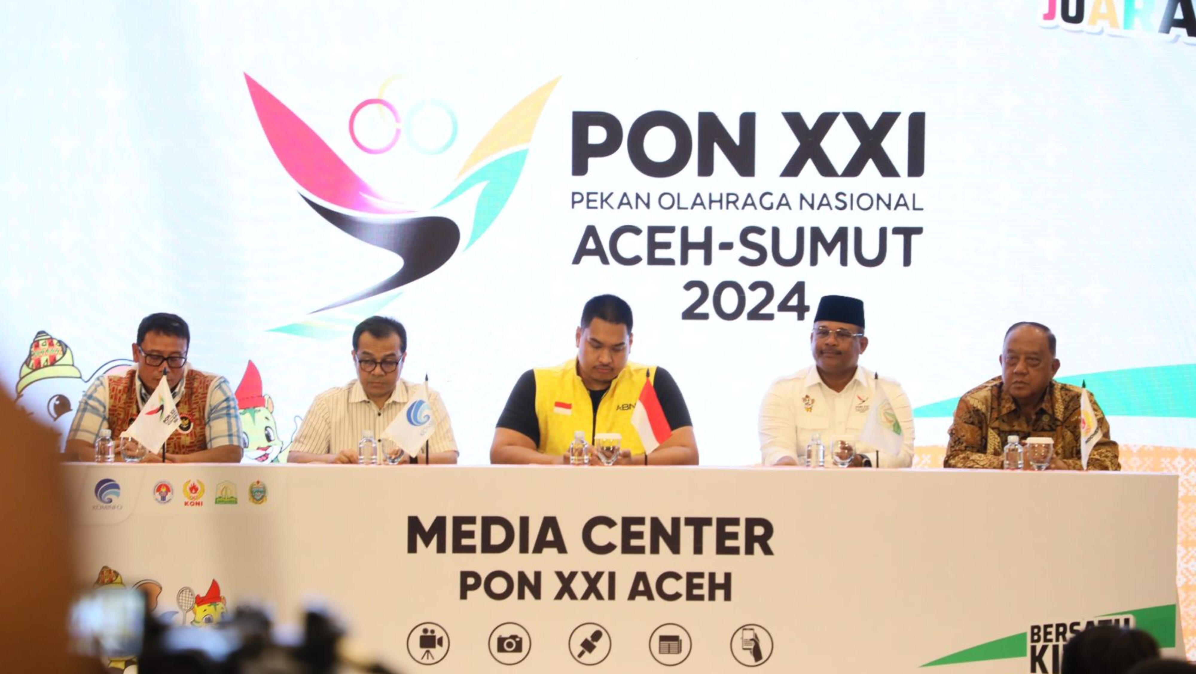 Menpora Apresiasi Antusiasme Suporter di Seluruh Venue PON XXI