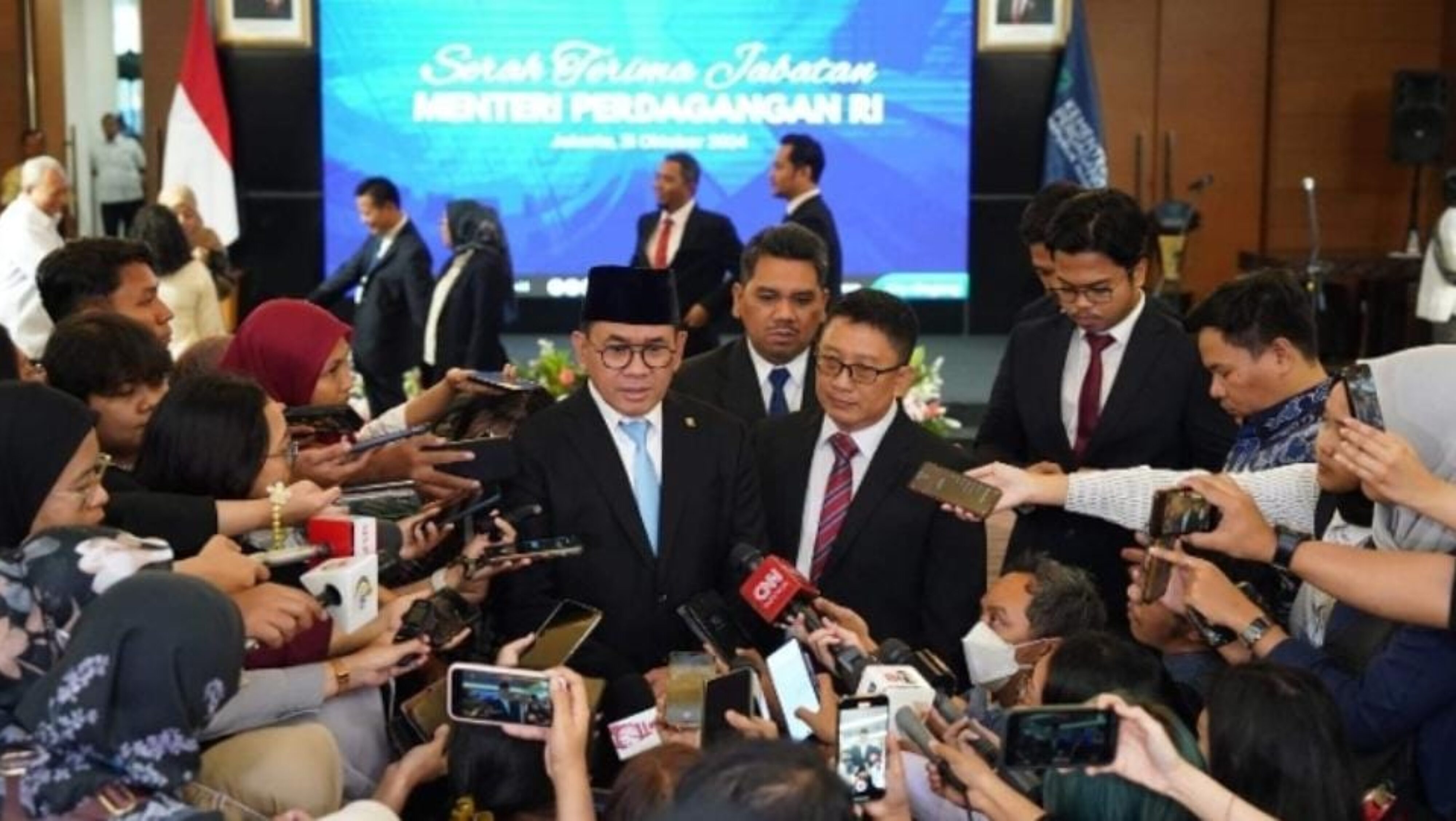 Resmi Gantikan Zulhas Sebagai Mendag, Ini Profile Mendag Baru Budi Santoso
