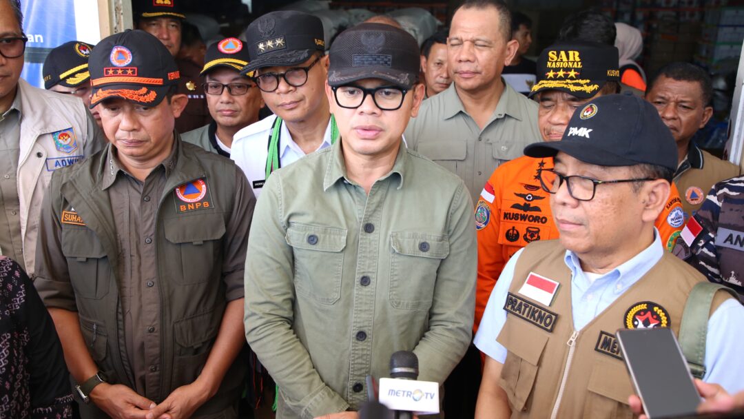 Wamendagri Bima Pastikan Hak Pilih Pengungsi Erupsi Gunung Lewotobi Terfasilitasi Dengan Baik