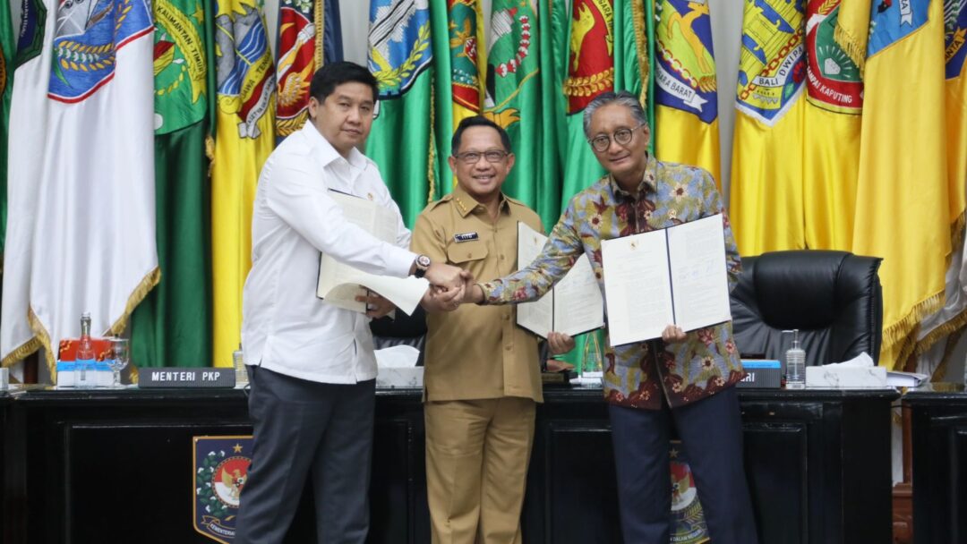 Mendagri, Menteri PKP, dan Menteri PU Teken SKB Percepat Pembangunan Tiga Juta Rumah bagi Masyarakat Berpenghasilan Rendah