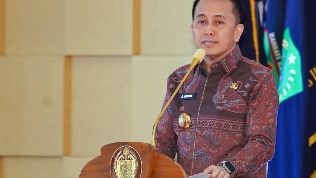 Pj Gubernur Sumut Agus Fatoni Beri Penghargaan dan Apresiasi Plt dan Pj Bupati/Walikota se-Sumut