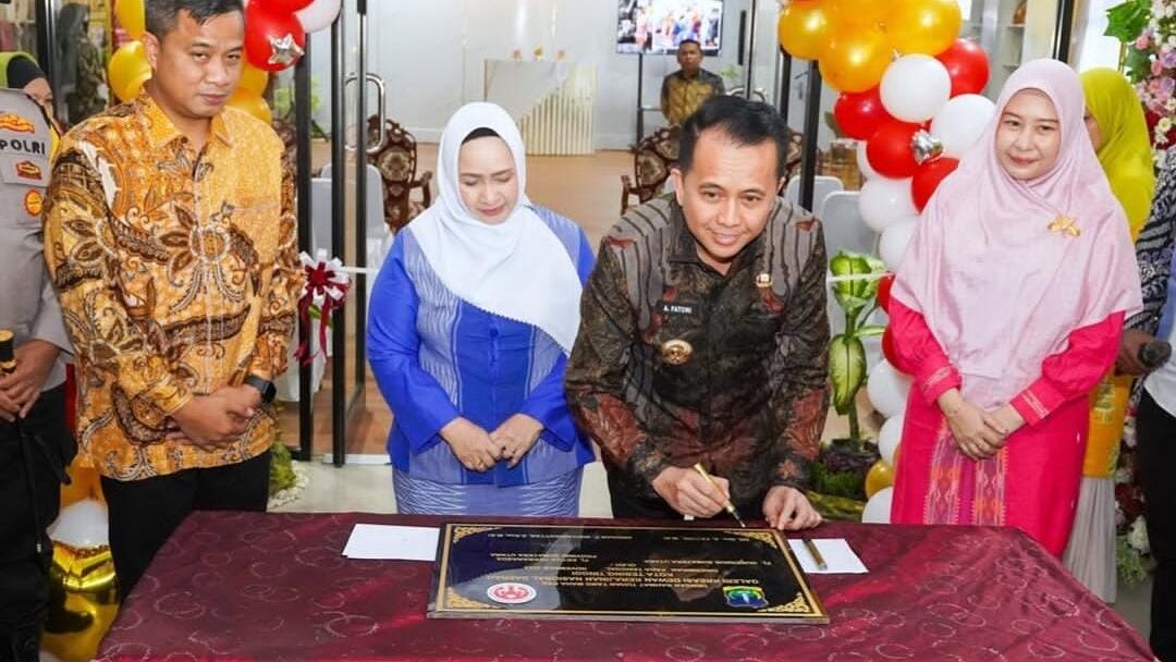 Gubernur Sumatera Utara Agus Fatoni meresmikan Galeri Kreasi Dewan Kerajinan Nasional Daerah (Dekranasda) Kota Tebingtinggi