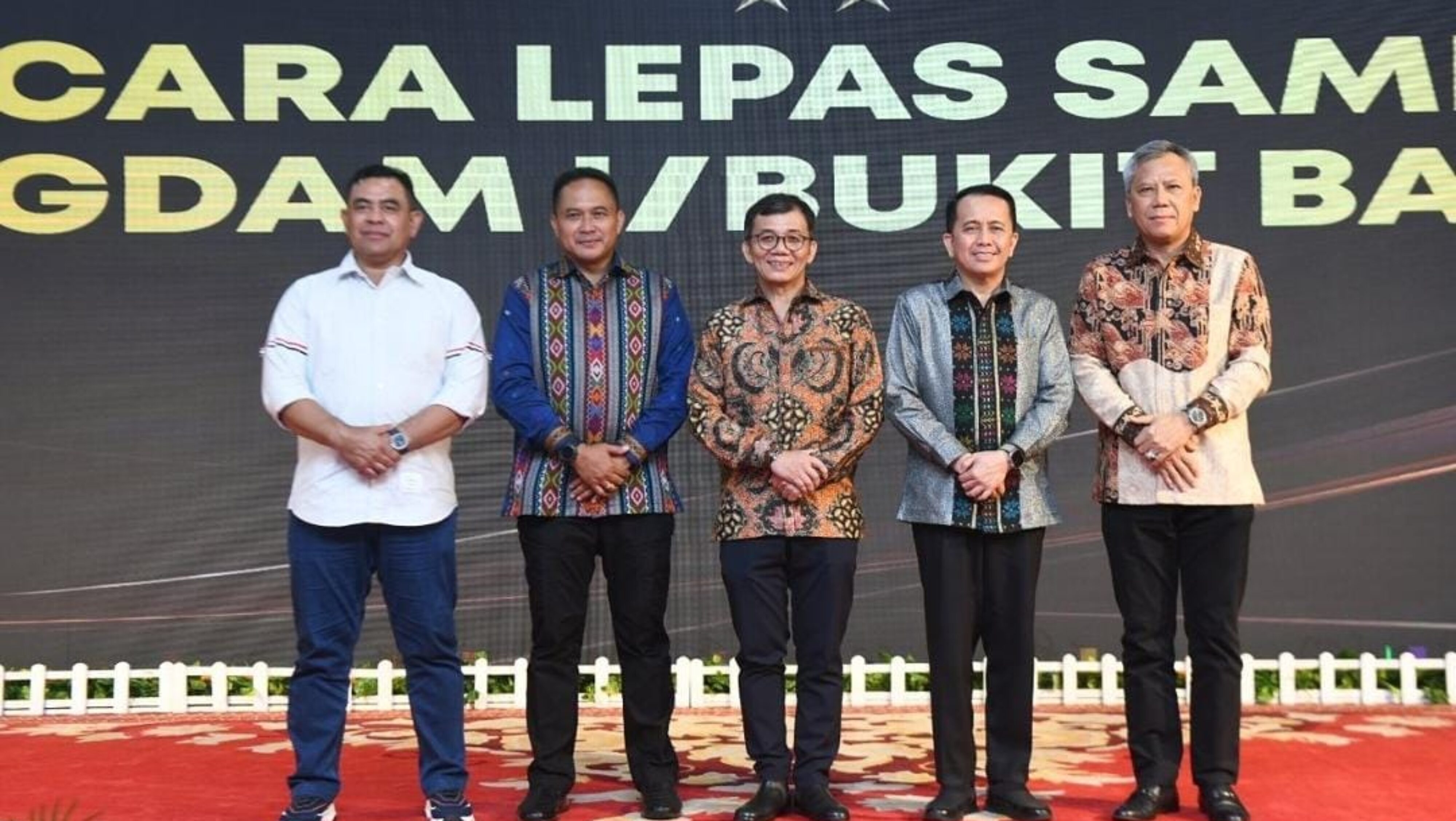 Gubernur Sumatera Utara Agus Fatoni Menghadiri Acara Lepas Sambut Pangdam I/Bukit Barisan