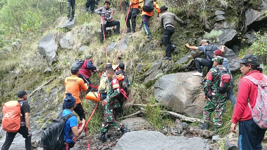 Pendaki Asal Korea Selatan Ditemukan Tewas di Gunung Agung