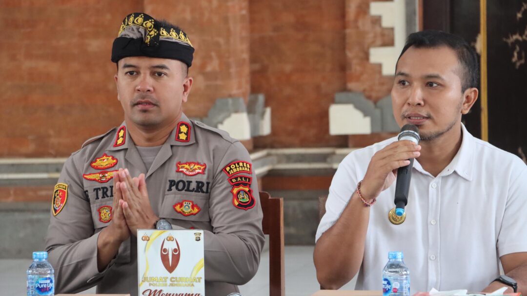 Kapolres Jembrana Gelar Program “Jumat Curhat” Bersama Masyarakat Kelurahan Baler Bale Agung