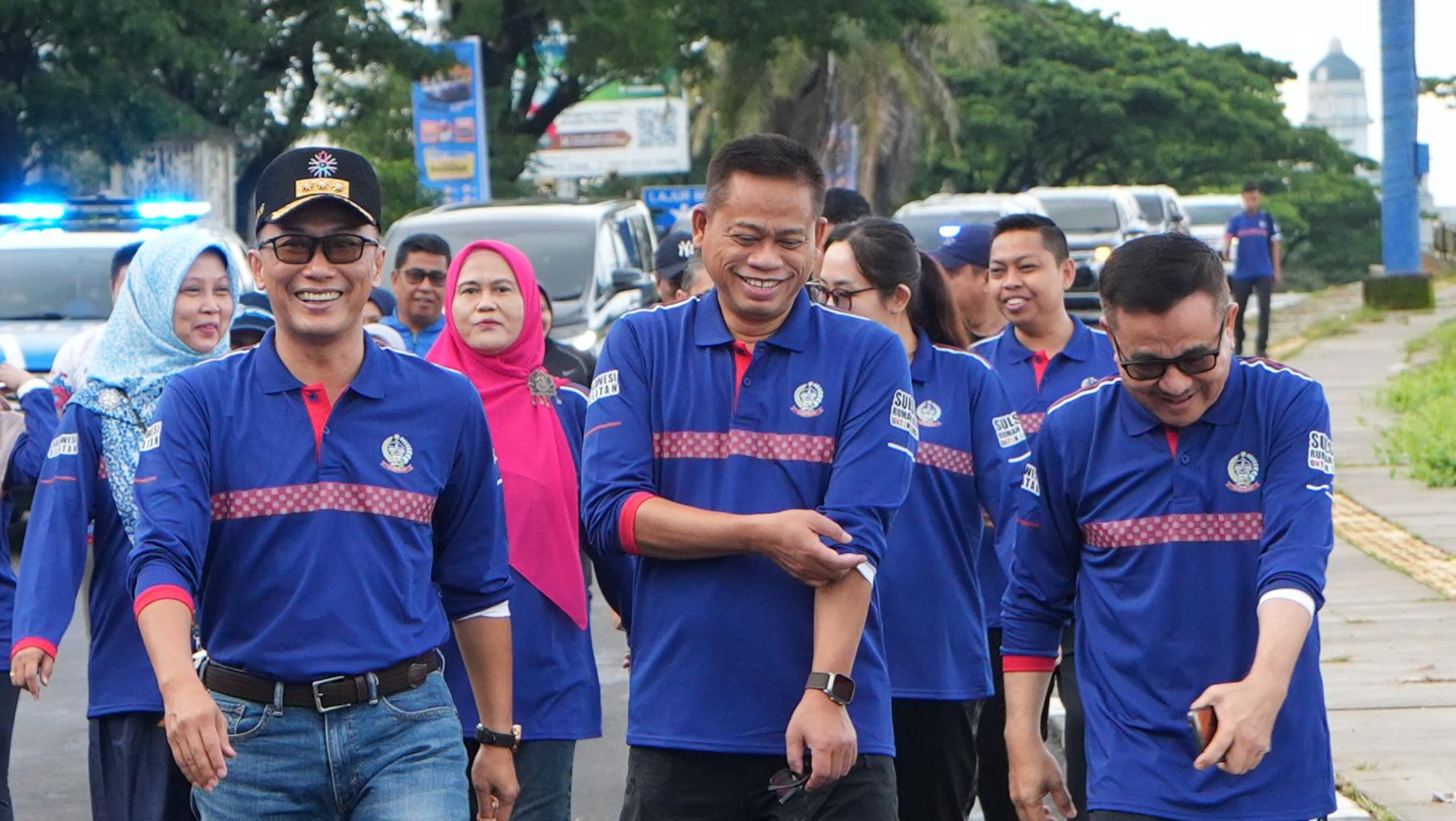 Rajut Silaturahmi dan Kolaborasi, ASN Jalan Sehat Bersama Pj Gubernur Sulsel dan Kepala BKN RI