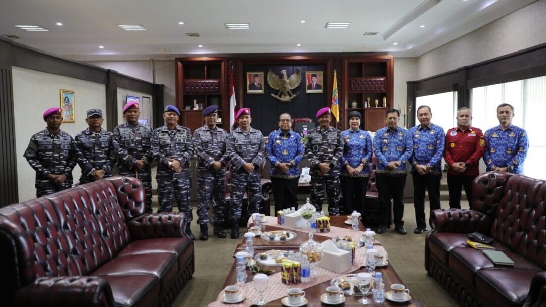Pj. Gubernur Samsudin Terima Kunjungan Kerja Kadispotmaral Brigjen TNI (Mar) Sugianto, Terkait Persiapan Kunjungan KSAL Laksamana TNI Dr. Muhammad Ali pada Februari 2025 Mendatang