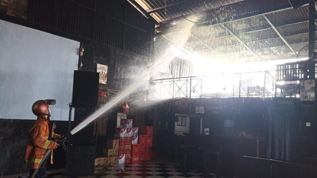 Kebakaran Gudang Kafe Gula-Gula di Jembrana, Kerugian Capai Rp 50 Juta