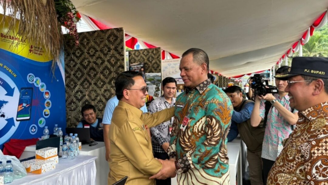 Layanan Adminduk Jadi Daya Tarik Utama Village Expo Hari Desa 2025 di Sumedang